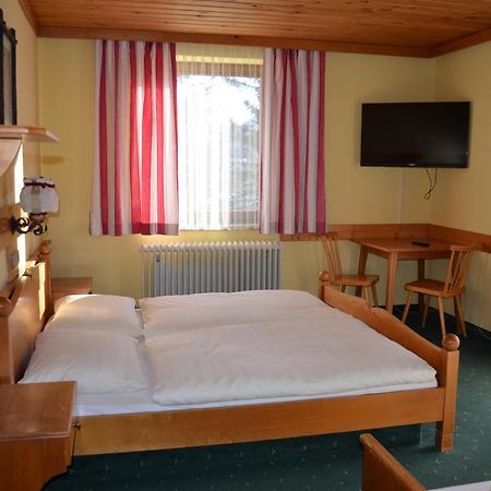 Gasthof Alte Tanne Hof bei Salzburg Ngoại thất bức ảnh