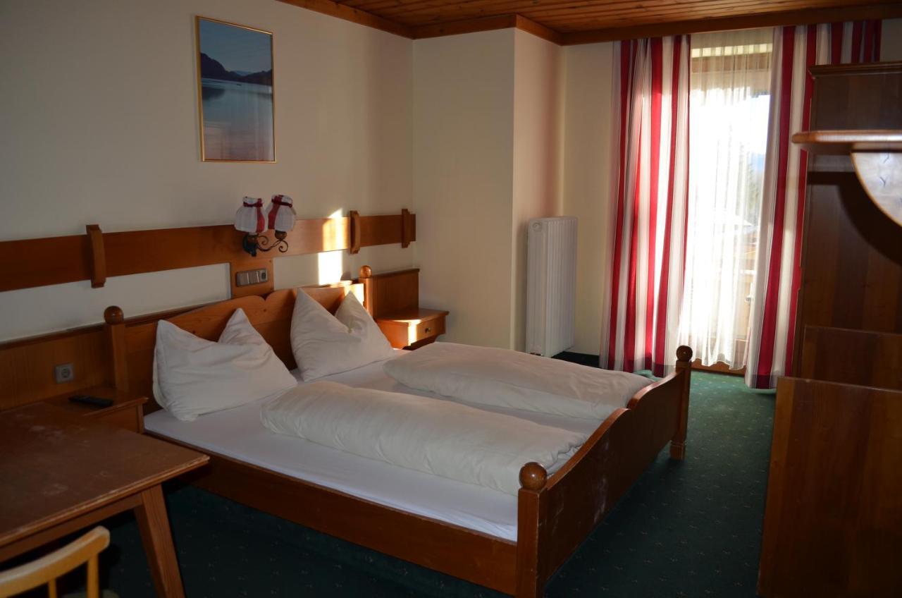 Gasthof Alte Tanne Hof bei Salzburg Ngoại thất bức ảnh